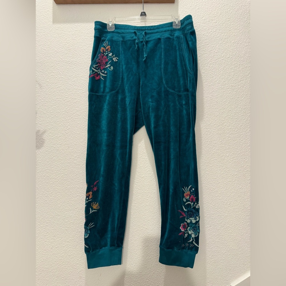 Johnny Was Tinasha velour joggers featuring floral embroidery